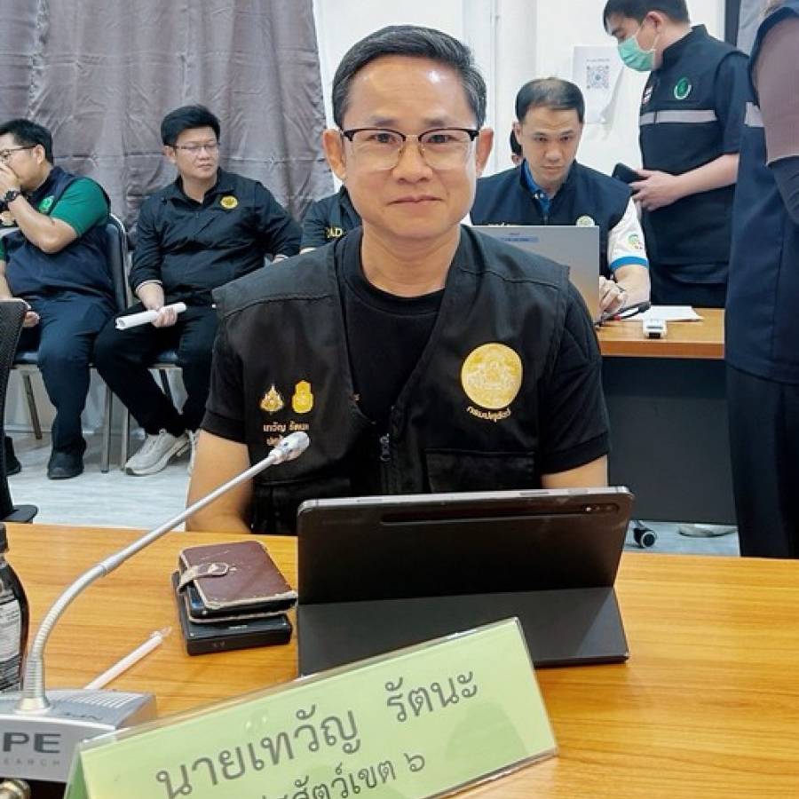 ร่วมติดตามลงพื้นที่ตรวจราชการในพื้นที่จังหวัดสุโขทัยนางสาวปิยะรัฐชย์ ติยะไพรัช รัฐมนตรีช่วยว่าการกระทรวงเกษตรและสหกรณ์ จังหวัดสุโขทัย