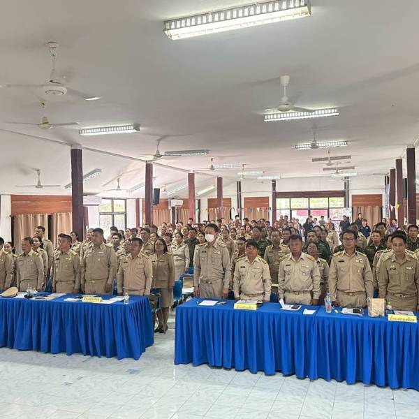 ปศุสัตว์อำเภอฟากท่า ข้าร่วมประชุมกำนัน ผู้ใหญ่บ้าน ฯลฯ ประจำเดือนพฤษภาคม ๒๕๖๙