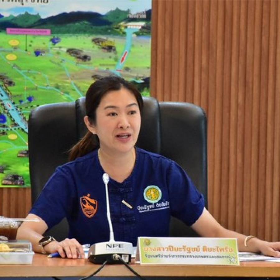 ร่วมติดตามการลงพื้นที่ของนางสาวปิยะรัฐชย์ ติยะไพรัช รัฐมนตรีช่วยว่าการกระทรวงเกษตรและสหกรณ์ ในพื้นที่จังหวัดสุโขทัย
