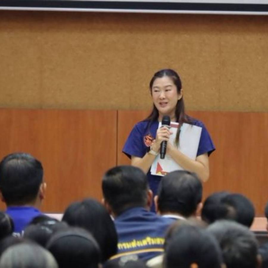 ร่วมติดตามการลงพื้นที่ของนางสาวปิยะรัฐชย์ ติยะไพรัช รัฐมนตรีช่วยว่าการกระทรวงเกษตรและสหกรณ์ ณ จังหวัดตาก