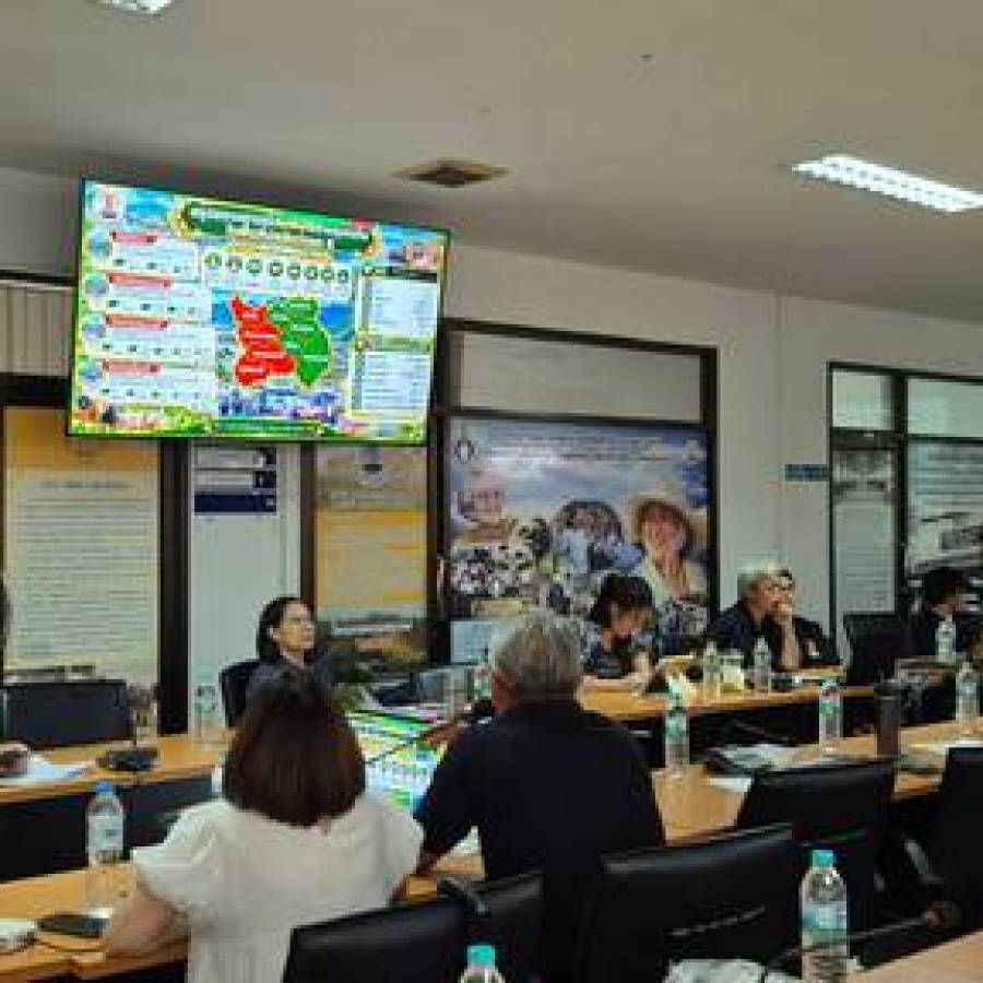 ประชุมติดตามสถานการณ์น้ำท่วมอุทกภัยและผลการดำเนินงานให้การช่วยเหลือผู้ประสบอุทกภัยด้านปศุสัตว์