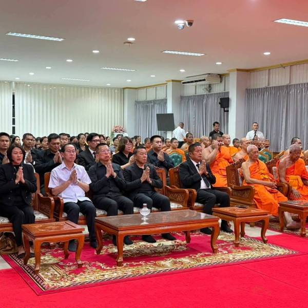 ปศุสัตว์จังหวัดพิจิตร ร่วมพิธีบำเพ็ญกุศล ในพิธีสวดพระอภิธรรมอุทิศถวายพระราชกุศลแด่ สมเด็จพระนางเจ้าสิริกิติ์ พระบรมราชินีนาถ พระราชชนนีพันปีหลวง