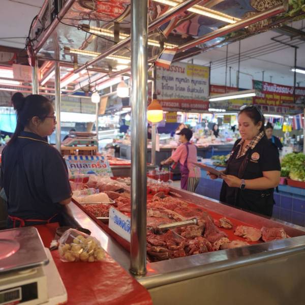 ตรวจเยี่ยมสถานที่จำหน่ายเนื้อสัตว์ ในพื้นที่อำเภอเมืองพิษณุโลก