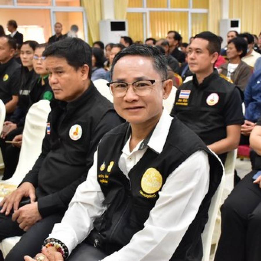 ร่วมติดตามคณะรองนายกฯ และ รมว.เกษตรฯ ลงพื้นที่ตรวจราชการ พร้อมมอบนโยบายฯ ในพื้นที่จังหวัดสุโขทัย