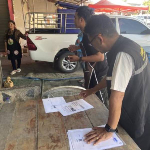 สำนักงานปศุสัตว์อำเภอสามง่าม ลงพื้นที่ตรวจสอบใบอนุญาตค้าซากสัตว์ในพื้นที่ตำบลหนองโสน จังหวัดพิจิตร