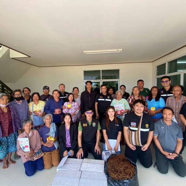 ปศุสัตว์จังหวัดตาก อบรมให้ความรู้แก่เกษตรกรผู้เลี้ยงโคในพื้นที่ตำบลบ้านนา